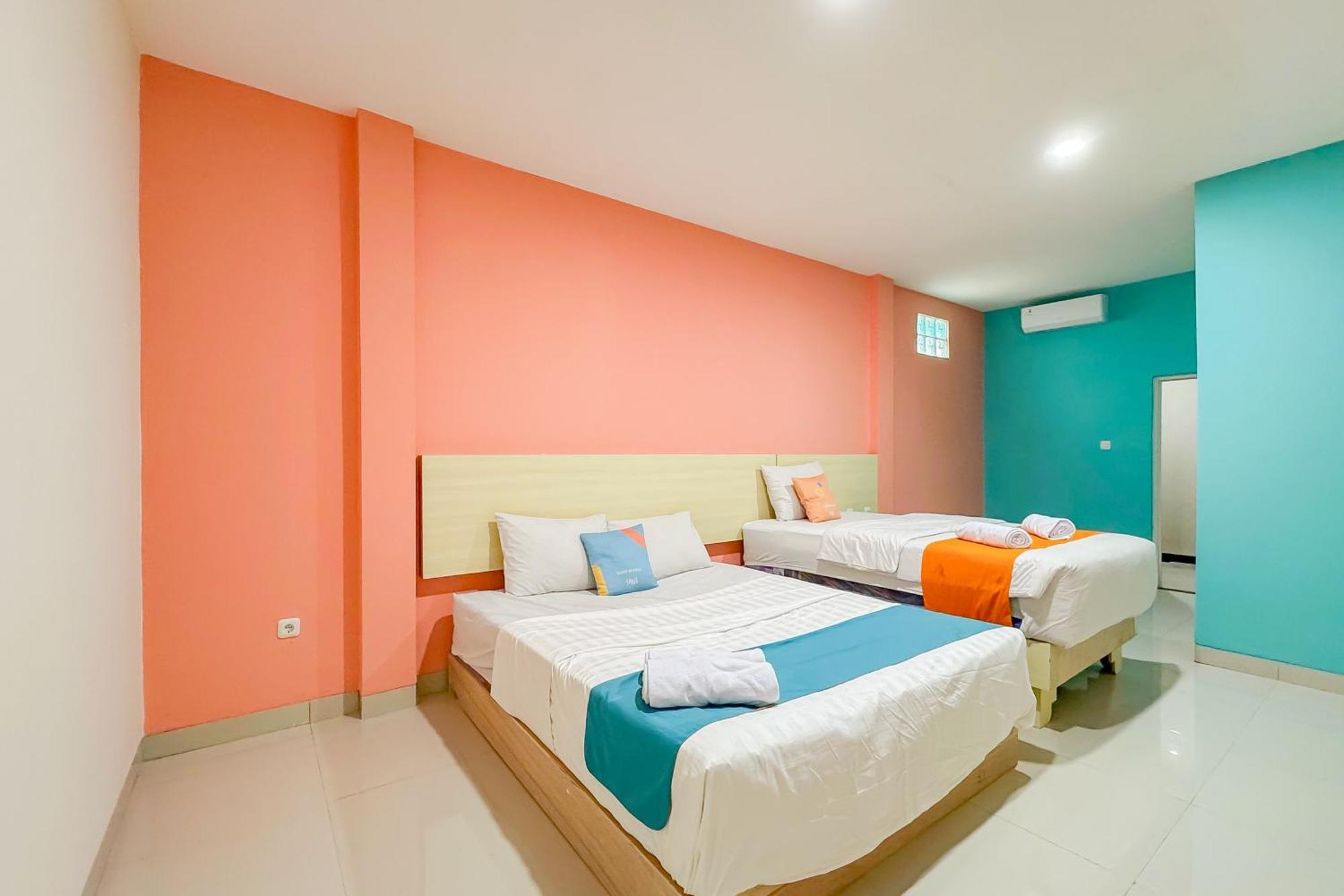 Hotel Sans Family Bandung